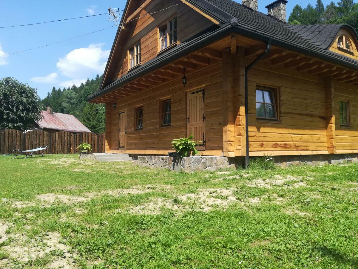 Fajna Chatka Ustrzyki Dolne Exteriér fotografie